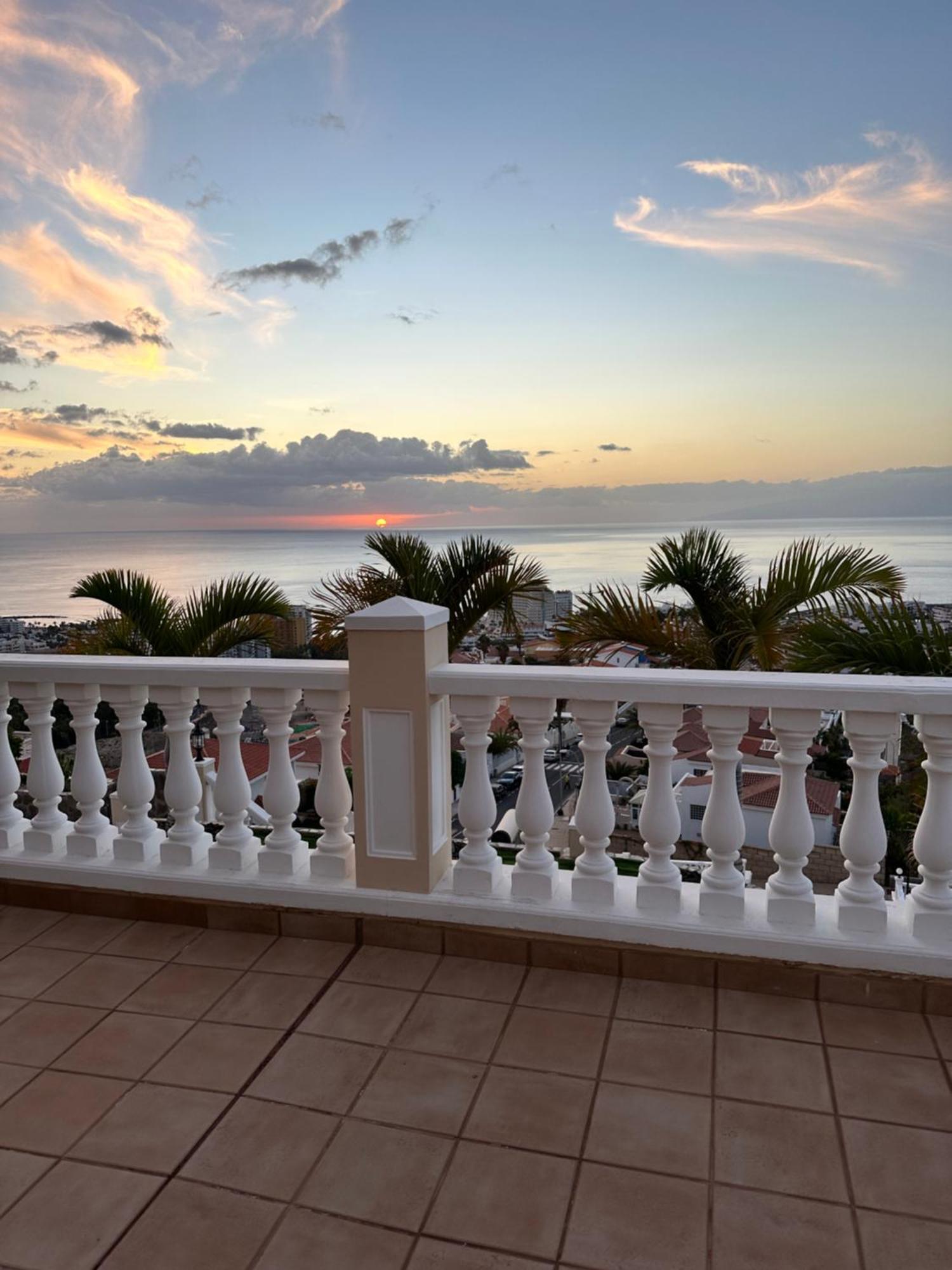 Boutique Villa Leicht & Friends Costa Adeje  Luaran gambar